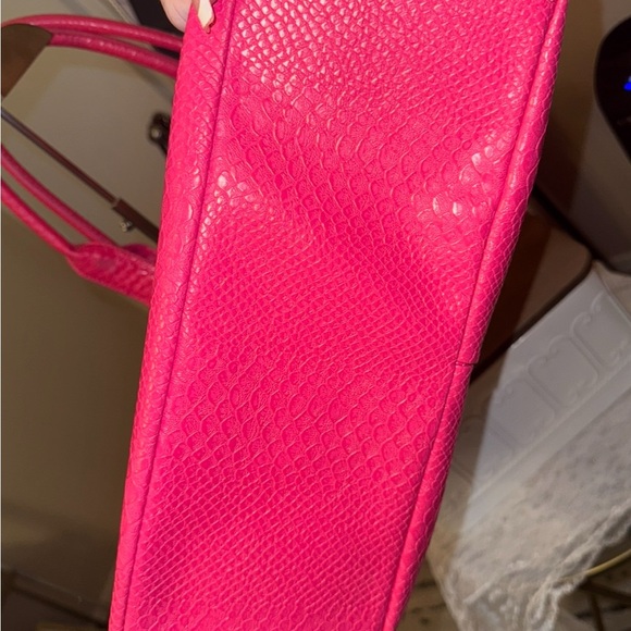 Neiman Marcus Large Pink Tote Bag with front pockets - Picture 13 of 13